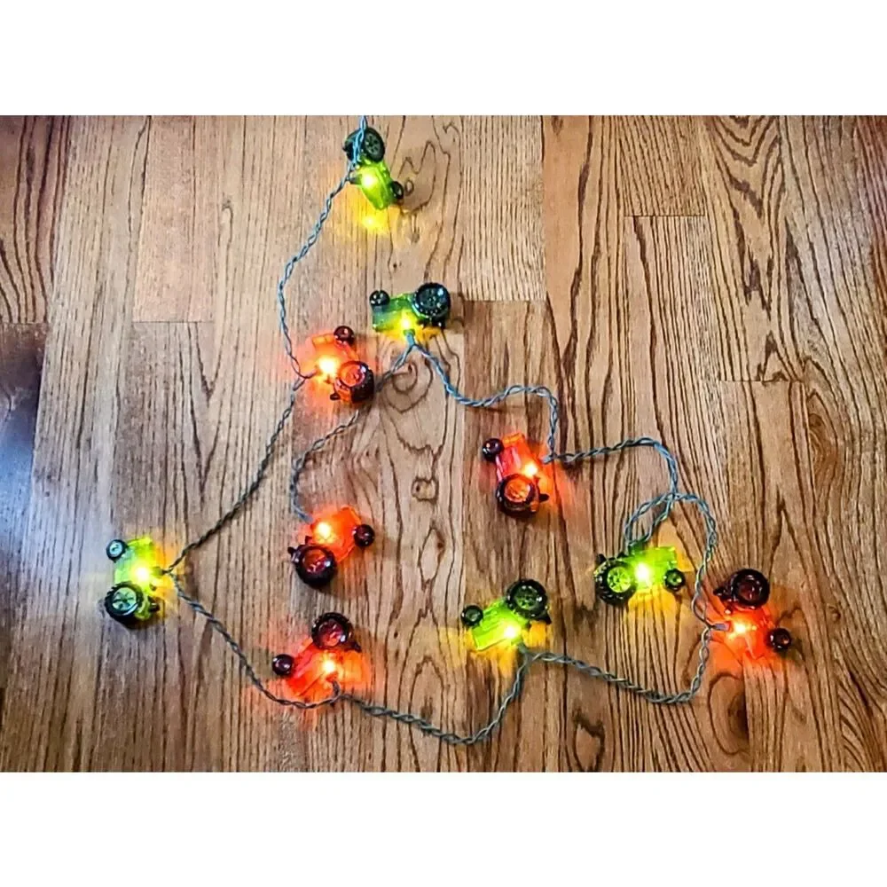 Christmas Lot – Lights‎ (John Deere / Farmall Style) + Buffalo Check Ornaments